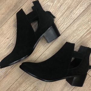 NWT by Able- Black Gamboa Cut Out suede bootie